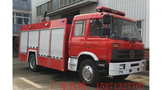 東風5.5噸水罐消防車價格